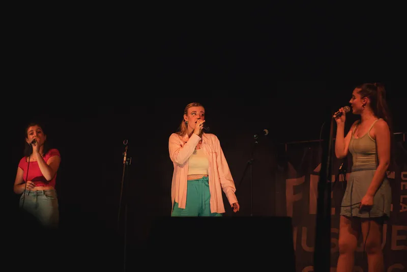 Photo - izia-fete-musique